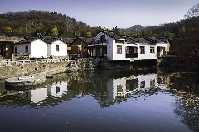 新县旅游田铺大湾创客小镇